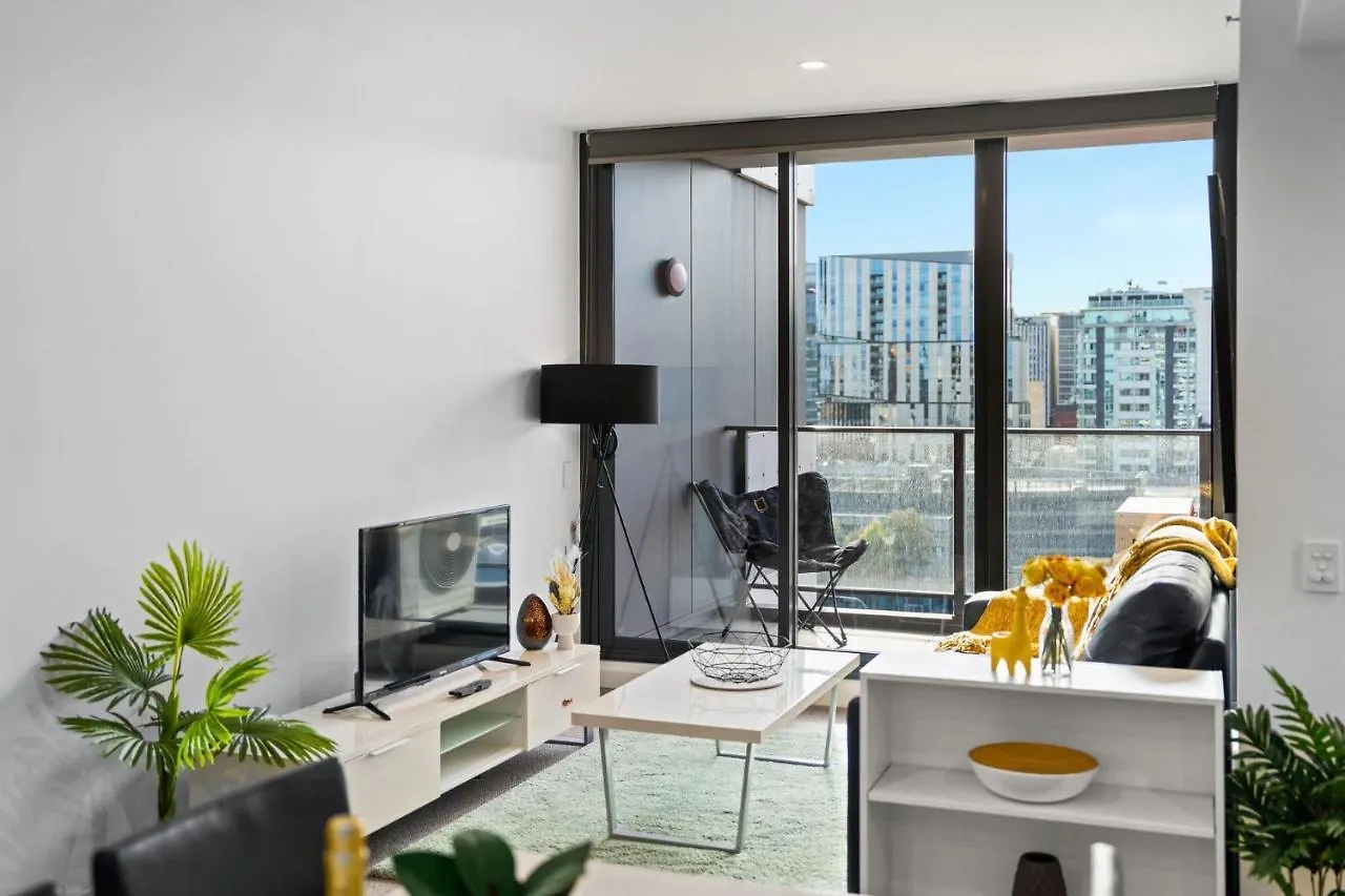 Ren - Urban Charm Residence Adelaide