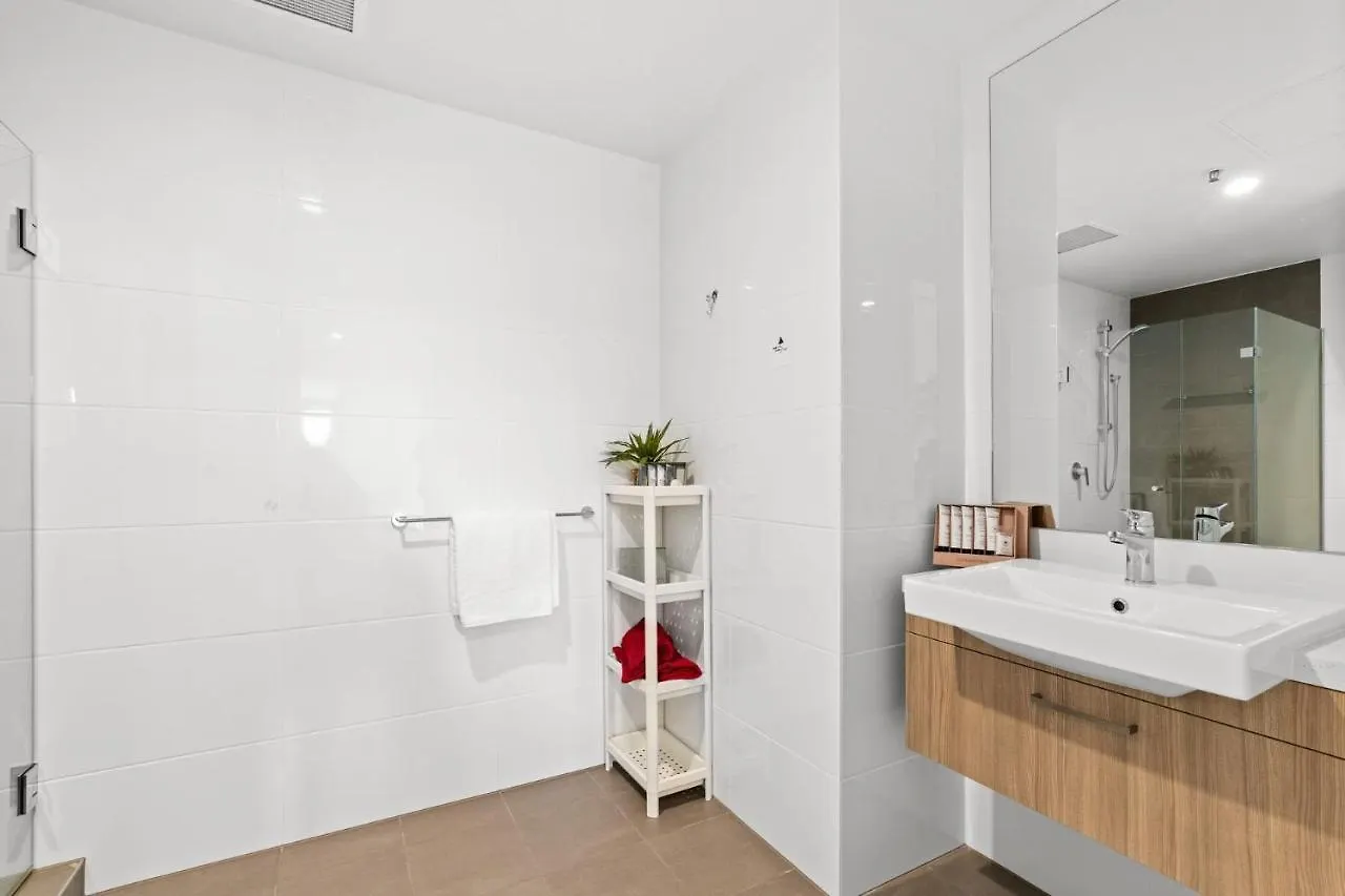 Ren - Urban Charm Residence Adelaide